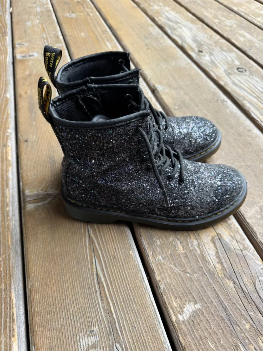 Dr Martens 1460 Glitter Black Chunky Glitter Side Zip Boots in Kids US 3/EU 34